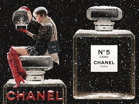 chanel no 5 christmas advert awful